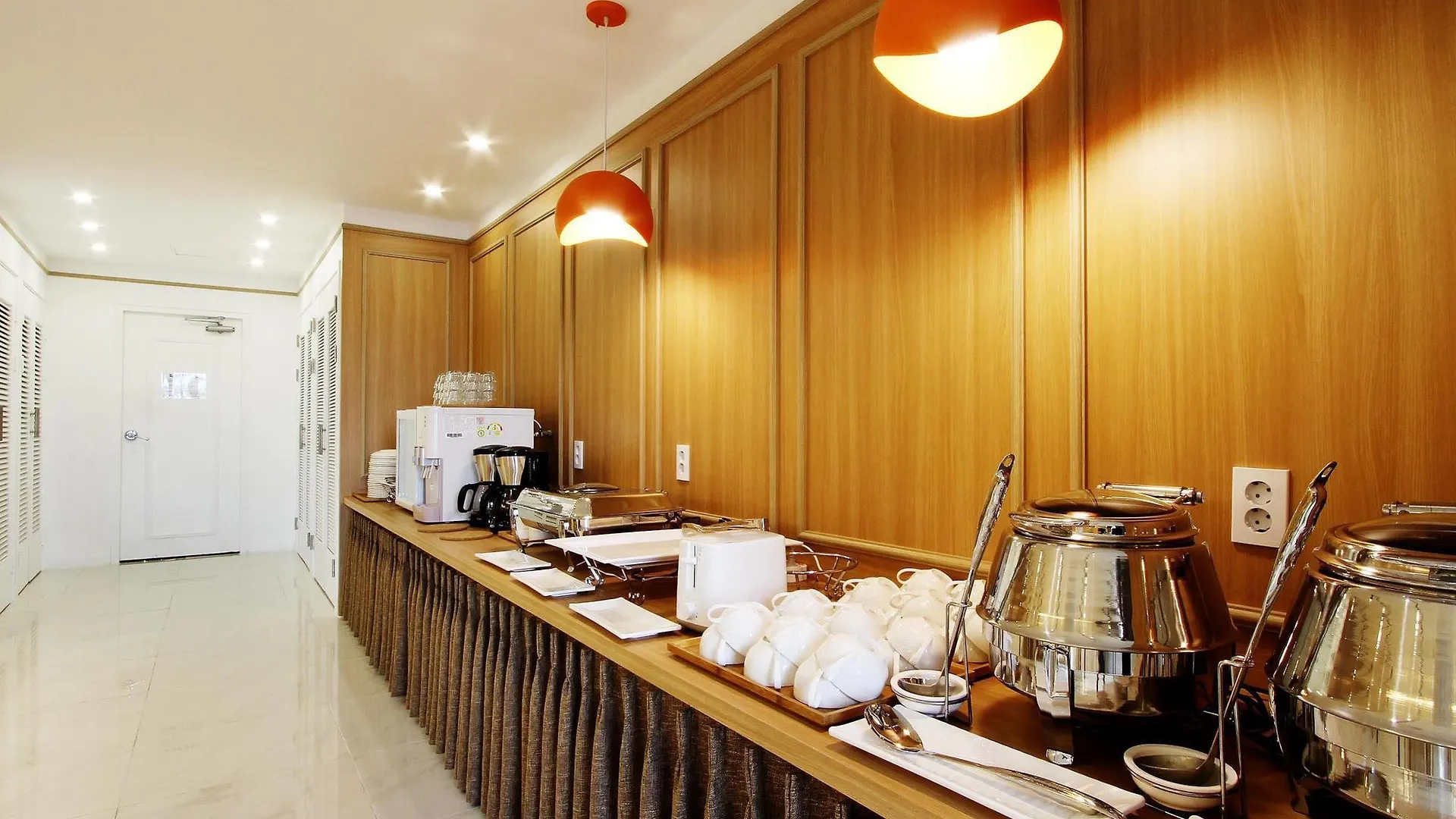 Bando Tourist Hotel Incheon