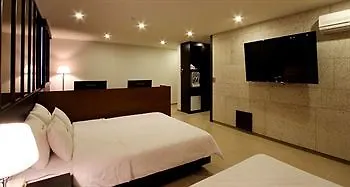 Bando Tourist Hotel Incheon